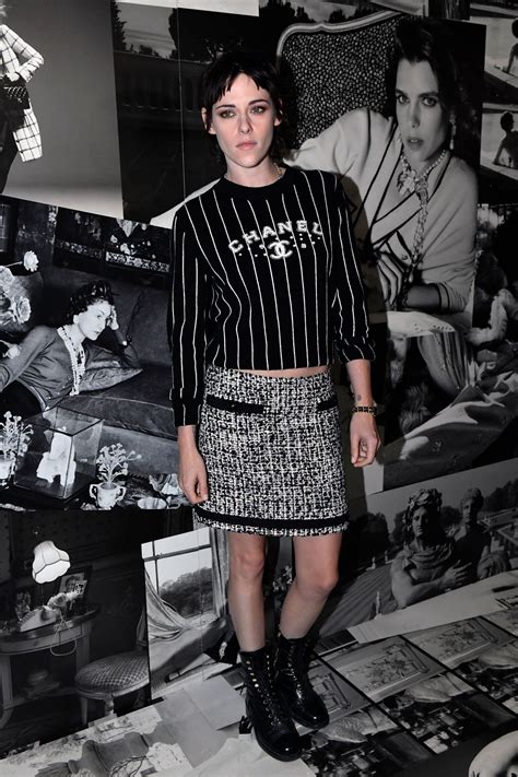 kristen stewart chanel fashion show|Kristen Stewart Chanel 2023.